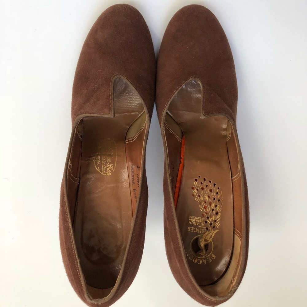Vintage Peacock Shoe Shop Brown Suede